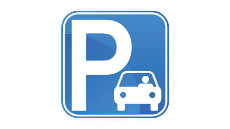 Garage / Parking 