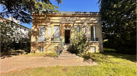 Maison 6 pièces 289 m²